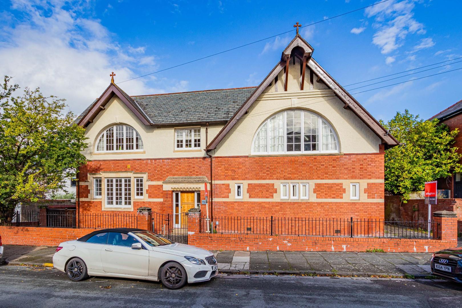 WOODLAND HALL, WOODLAND PLACE, PENARTH Jeffrey Ross Estate Agents